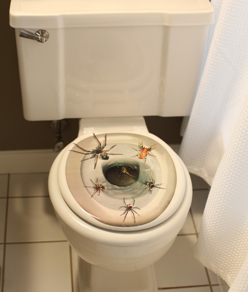 Spider Toilet Topper