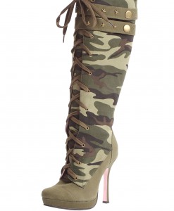 Camo Laceup Boots
