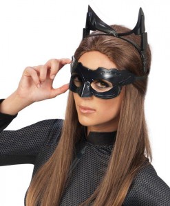 Batman The Dark Knight Rises Catwoman Deluxe Accessory Kit (Adult)
